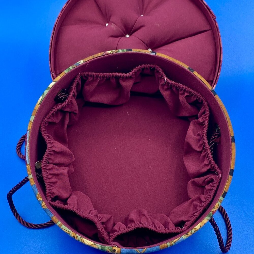 Vintage Round Bonnet Pin Cushion and Sewing Notions Box 8 Inside Pockets Maroon - Picture 4 of 6
